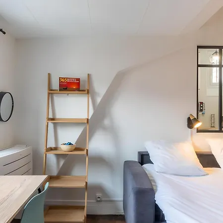 La Parenthese Sous Les Toits 公寓