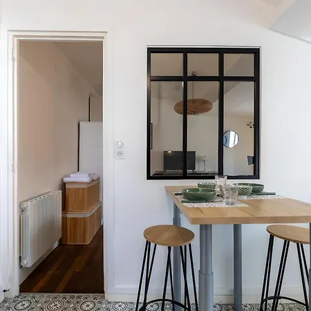 公寓 La Parenthese Sous Les Toits